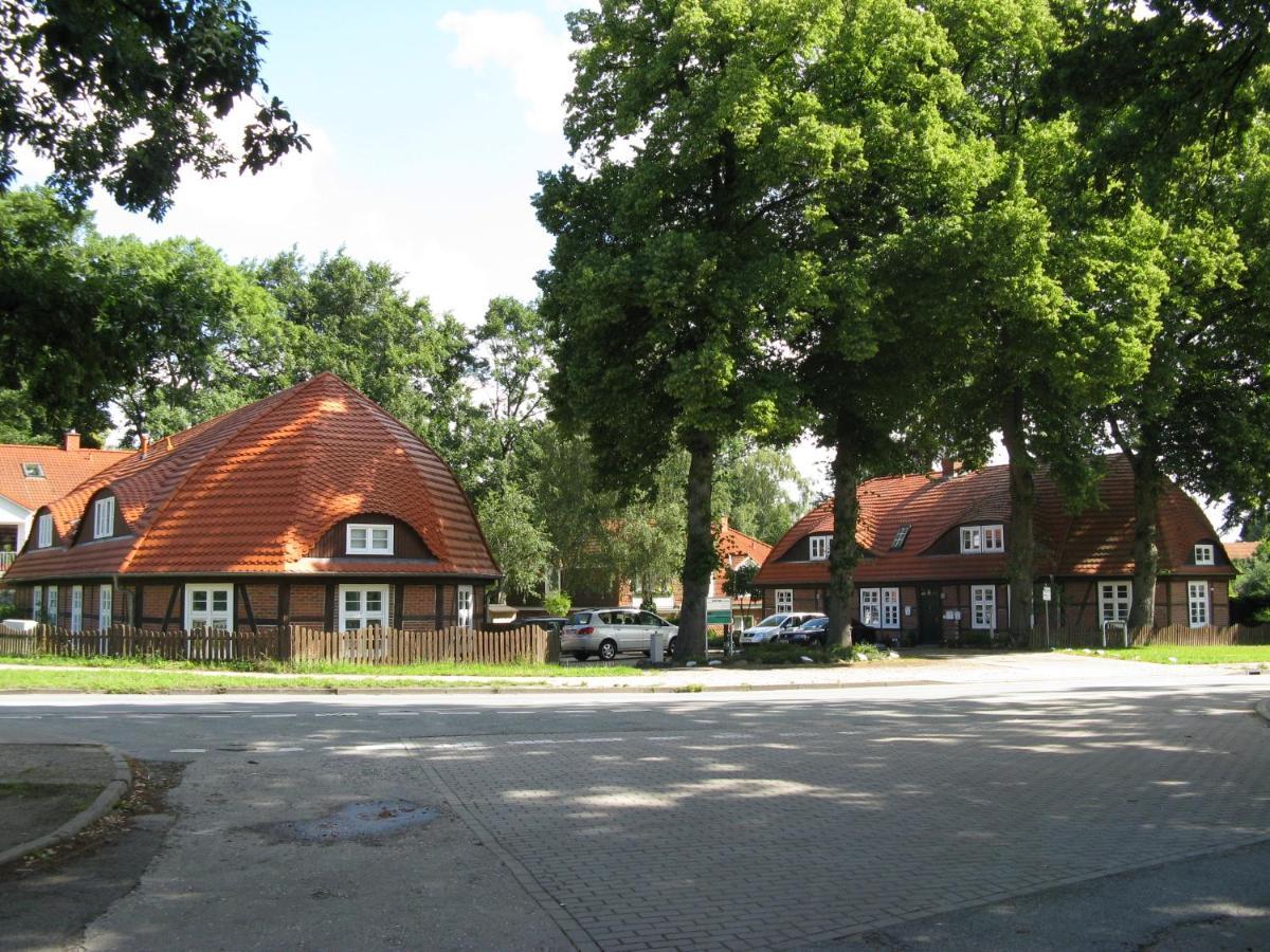 4 Wunderschoene Ferienwohnungen Im Kavaliershaus Schwerin  Ngoại thất bức ảnh